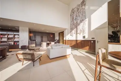 1611 SW 2nd Ave #604, Miami: photo 1 of 23