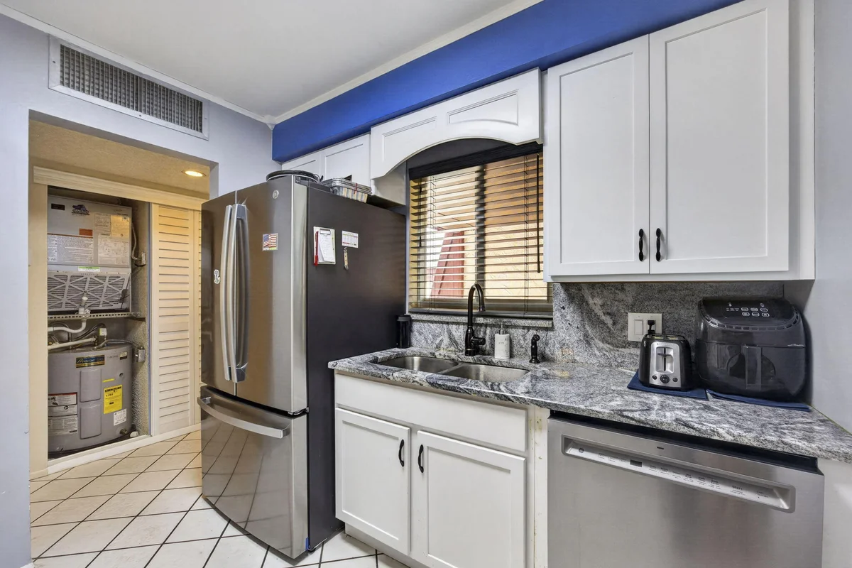 12027 Greenway Cir S #204, Royal Palm Beach: photo 1 of 42
