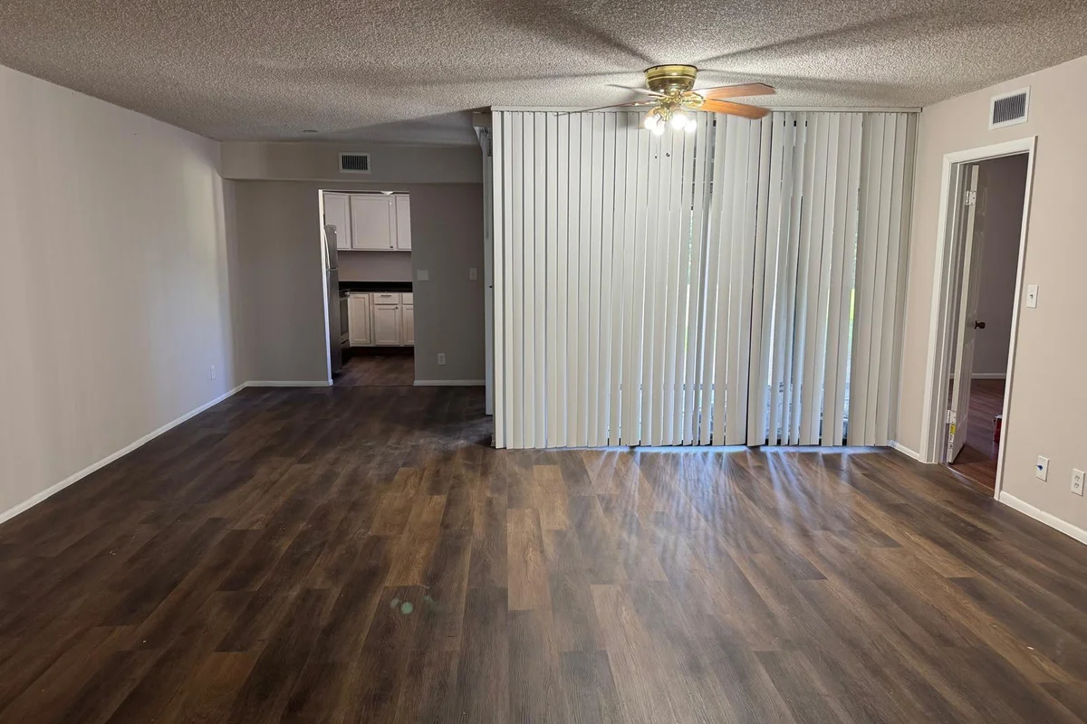 9552 SW 1st Ct #3-F, Coral Springs: photo 1 of 23