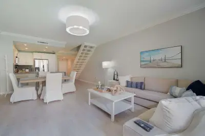 11789 Saint Andrews Pl #103, Wellington: photo 1 of 31