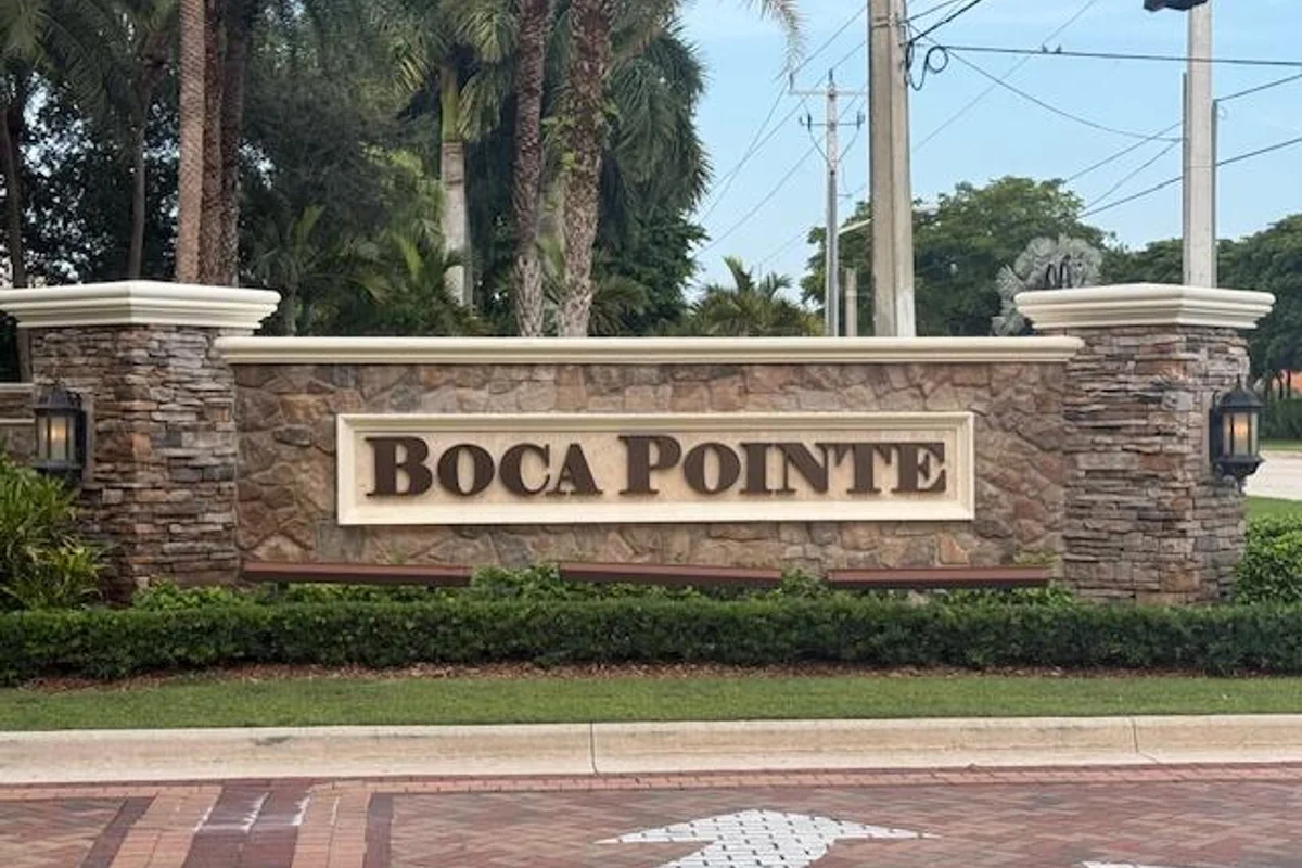 7508 La Paz Blvd #202, Boca Raton: photo 1 of 29