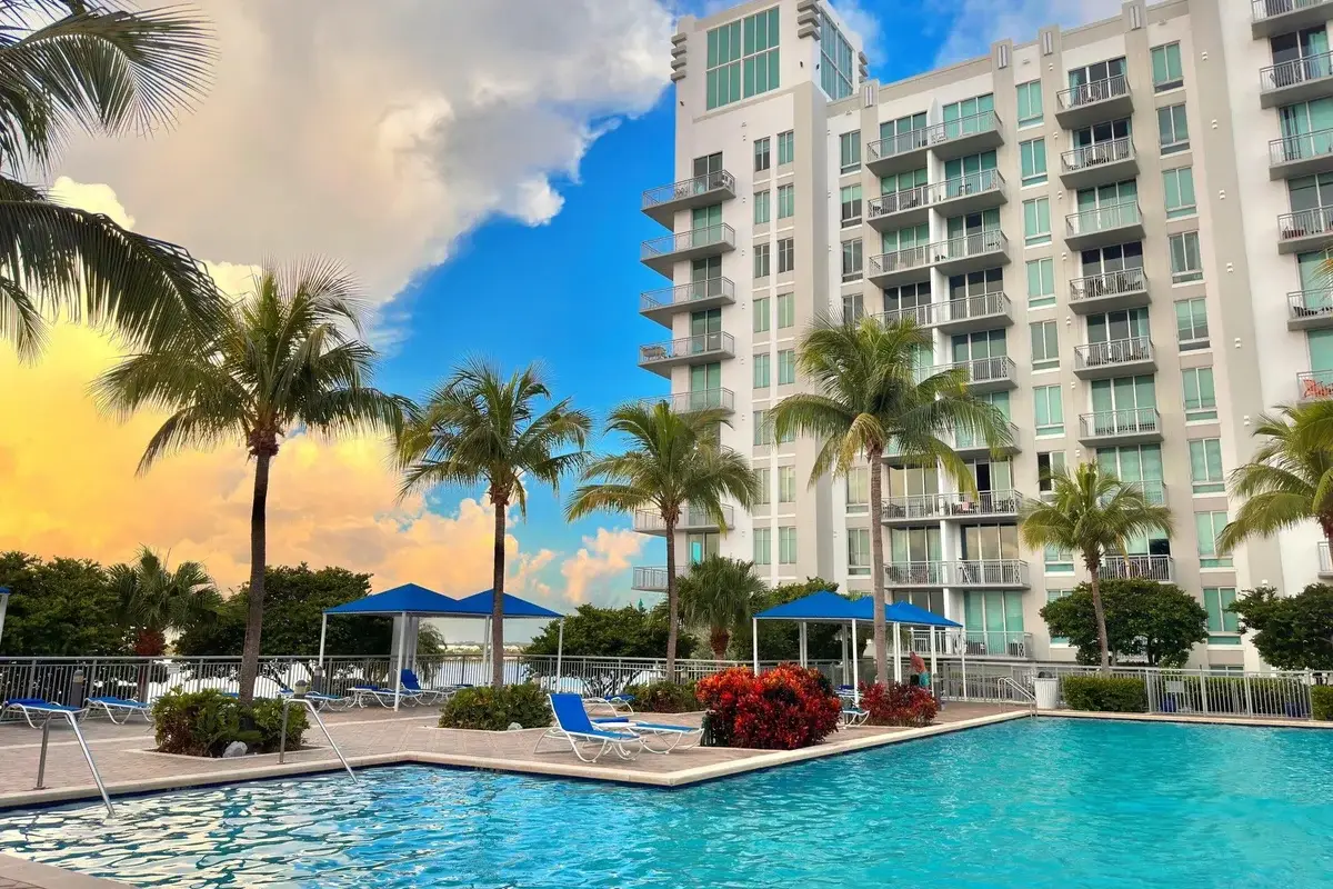 300 S Australian Ave #708, West Palm Beach: photo 1 of 20