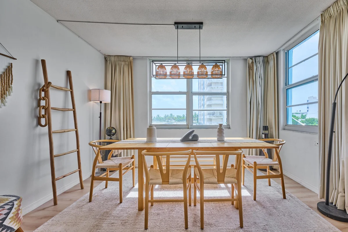 301 N Ocean Blvd #306, Pompano Beach: photo 1 of 60