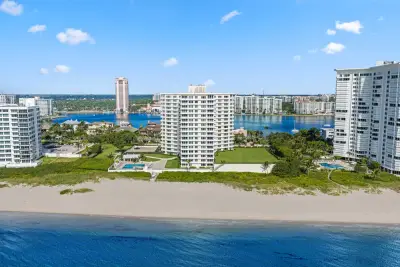 600 S Ocean Blvd #103, Boca Raton: photo 1 of 29