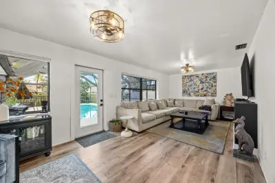 14248 Paddock Dr, Wellington: photo 1 of 29