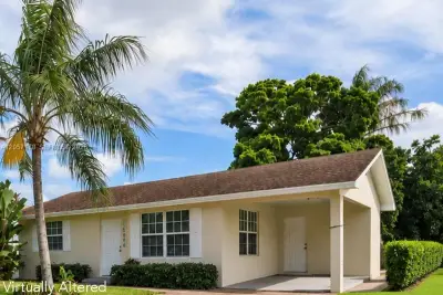 6894 3rd St, Jupiter: photo 1 of 20