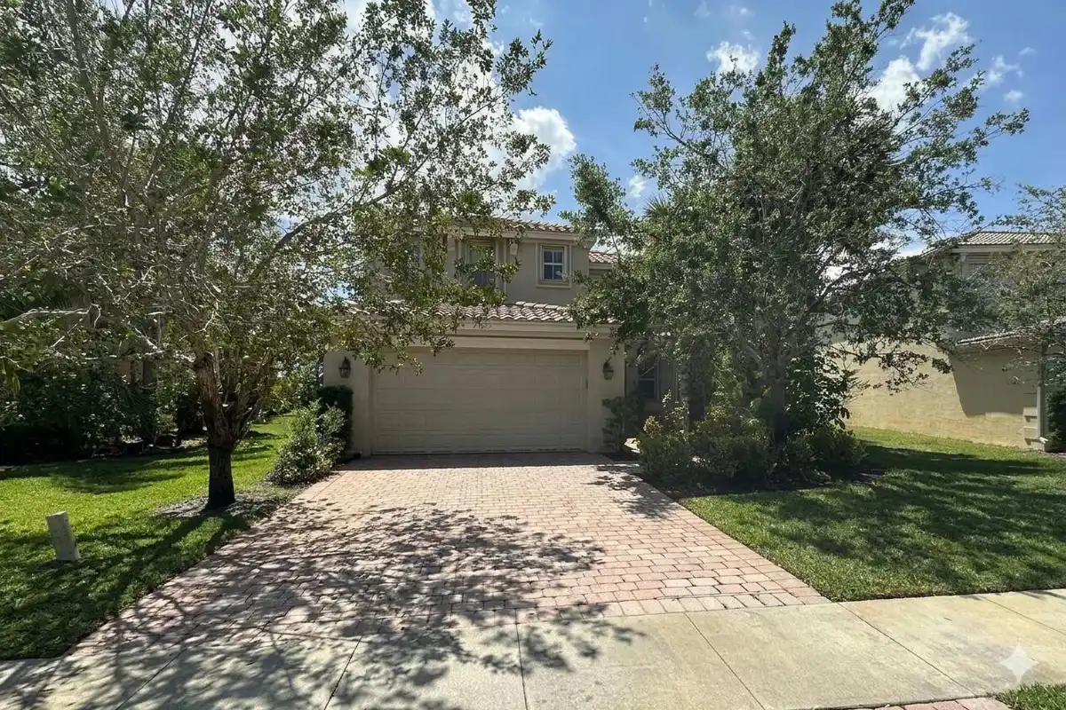 2709 Pienza Cir, Royal Palm Beach: photo 1 of 38