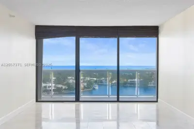 20505 E Country Club Dr #1434, Aventura: photo 1 of 26