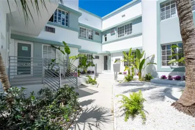 2416 Flamingo Dr #15, Miami Beach: photo 1 of 18