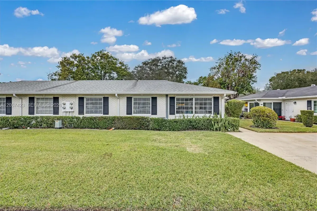 10115 44th Way S #409, Boynton Beach: photo 1 of 33