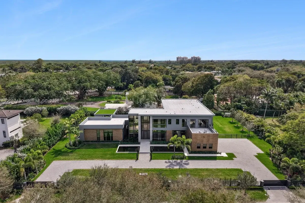 5900 SW 129th Ter, Pinecrest: photo 1 of 79