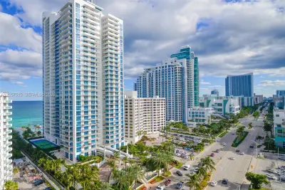 3000 S Ocean Dr #1506, Hollywood: photo 1 of 17