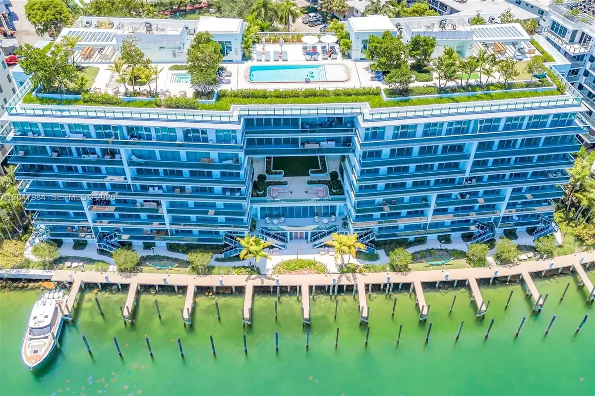 9201 E Bay Harbour Dr #PH 809, Bay Harbor Islands: photo 1 of 47
