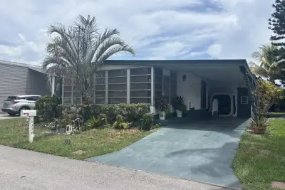 6334 NW 29th Pl, Margate: photo 1 of 35
