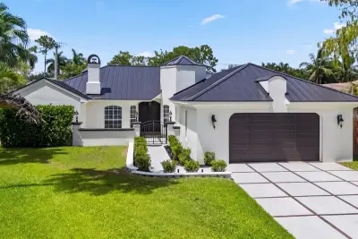 404 Indigo Ave, Wellington: photo 1 of 55
