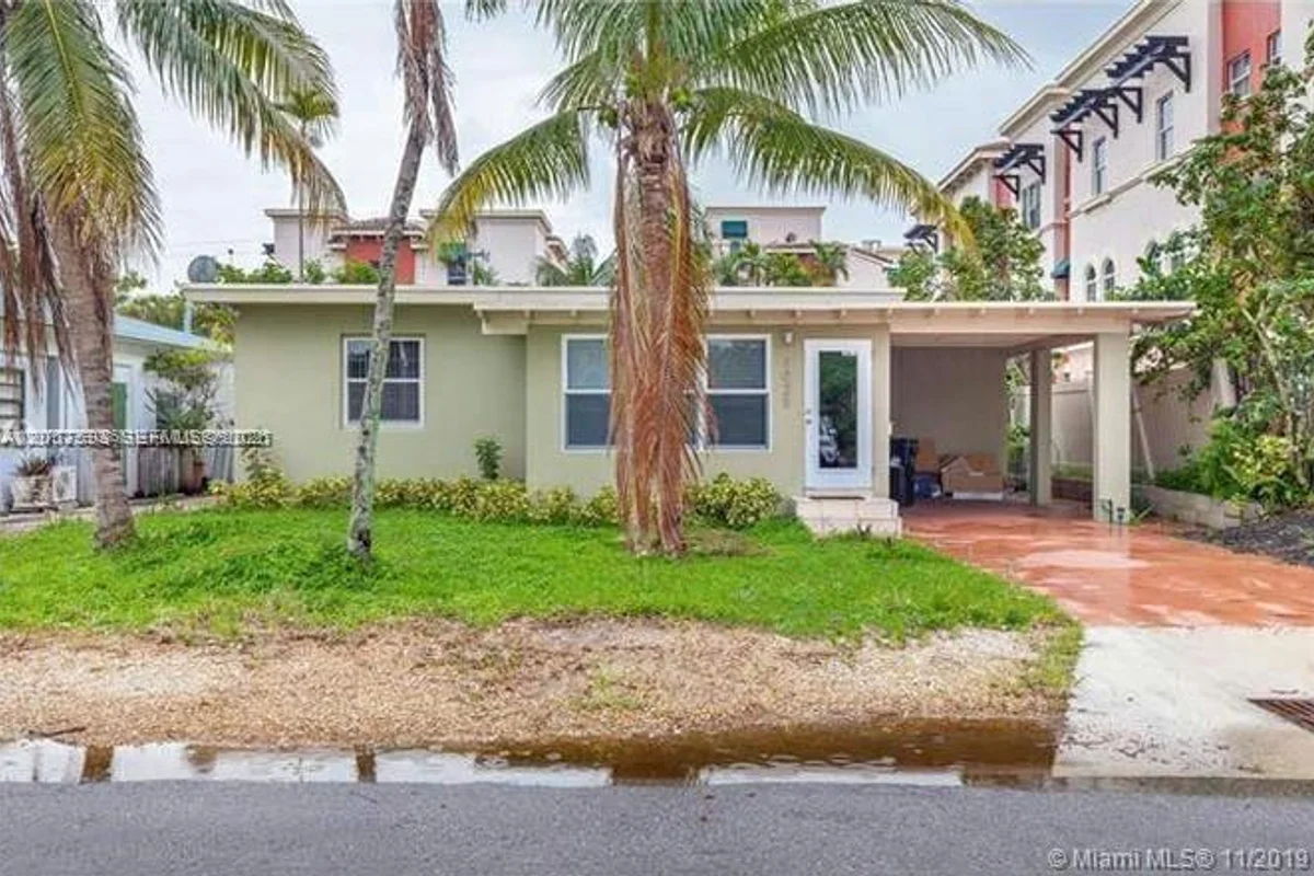 1025 NE 17th Way, Fort Lauderdale: photo 1 of 17