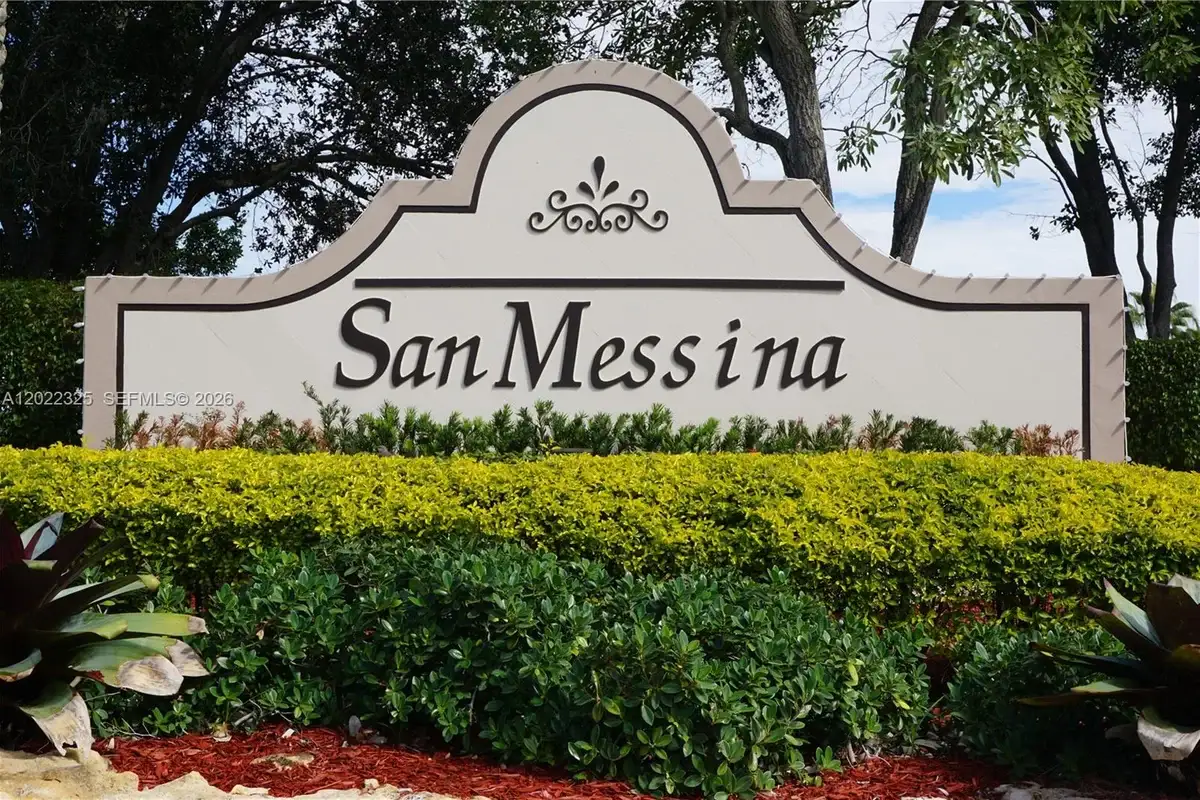 1868 Salerno Cir, Weston: photo 1 of 40