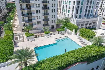 4100 Salzedo St #803, Coral Gables: photo 1 of 11