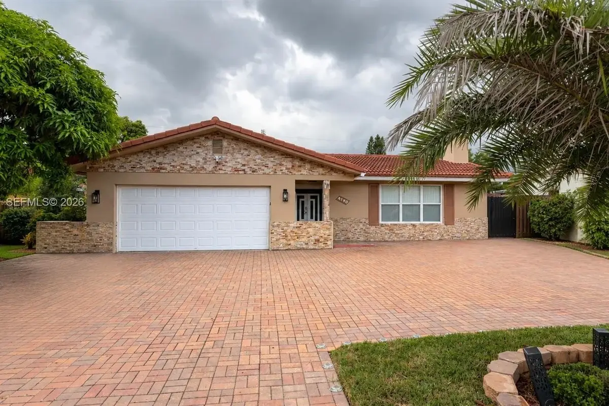 4120 NW 78th Ln, Coral Springs: photo 1 of 19