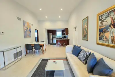 50 SE 12th St #2260, Boca Raton: photo 1 of 31
