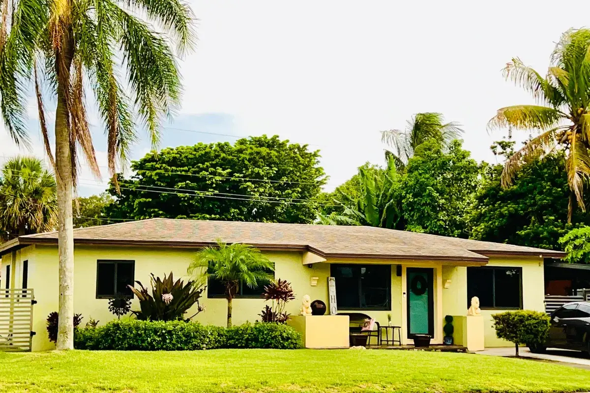 3020 NW 173rd Ter, Miami Gardens: photo 1 of 13