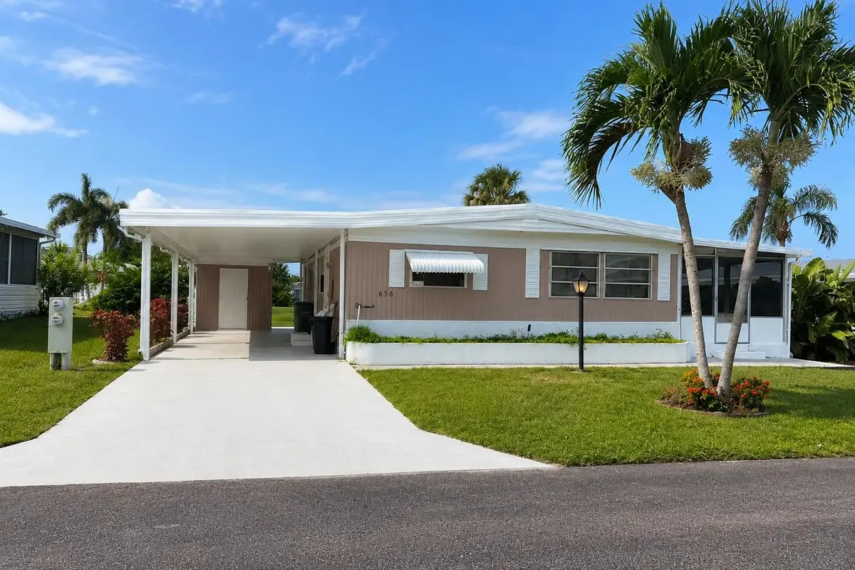 656 Sun Ray Ct, Boynton Beach: photo 1 of 17