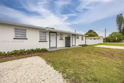 10521 SW 184th St #10523, Cutler Bay: photo 1 of 21