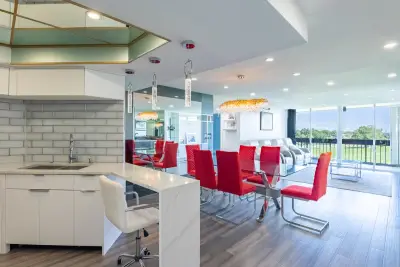 2000 Presidential Way #501, West Palm Beach: photo 1 of 33