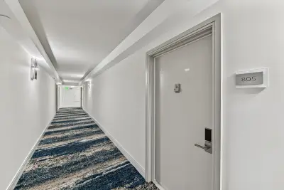 531 N Ocean Blvd #805, Pompano Beach: photo 1 of 44