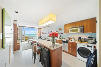 6801 Collins Ave #1015, Miami Beach: photo 1 of 44