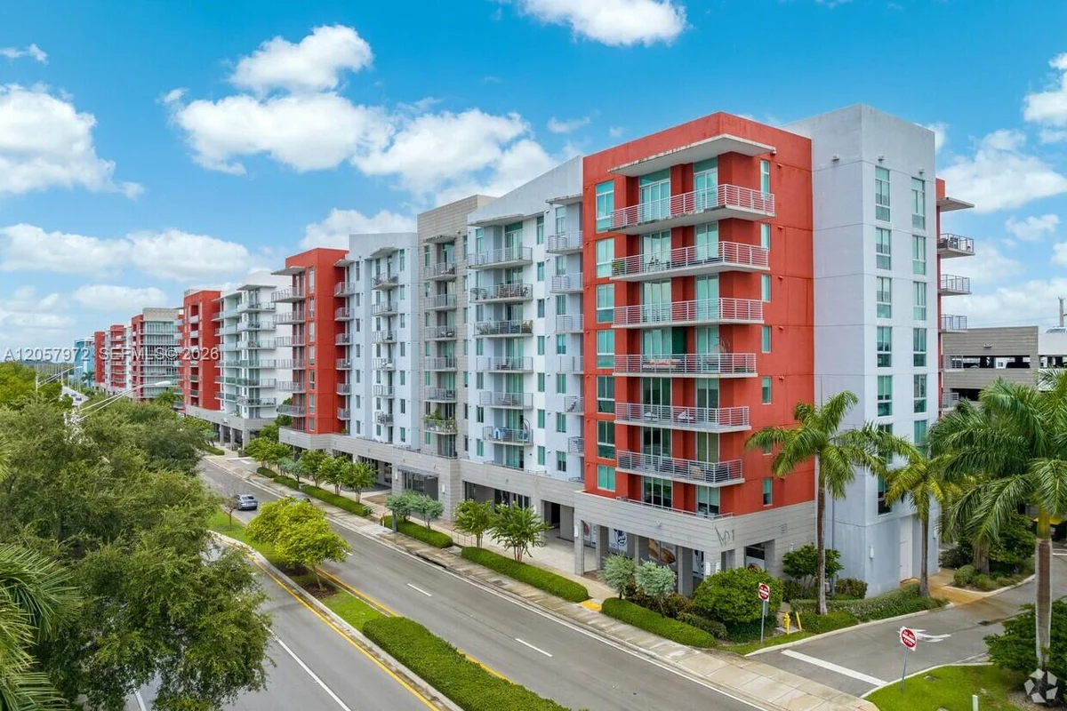 7661 NW 107th Ave #513, Doral: photo 1 of 1