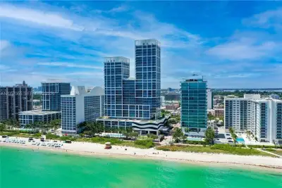 6801 Collins Ave #1020, Miami Beach: photo 1 of 31