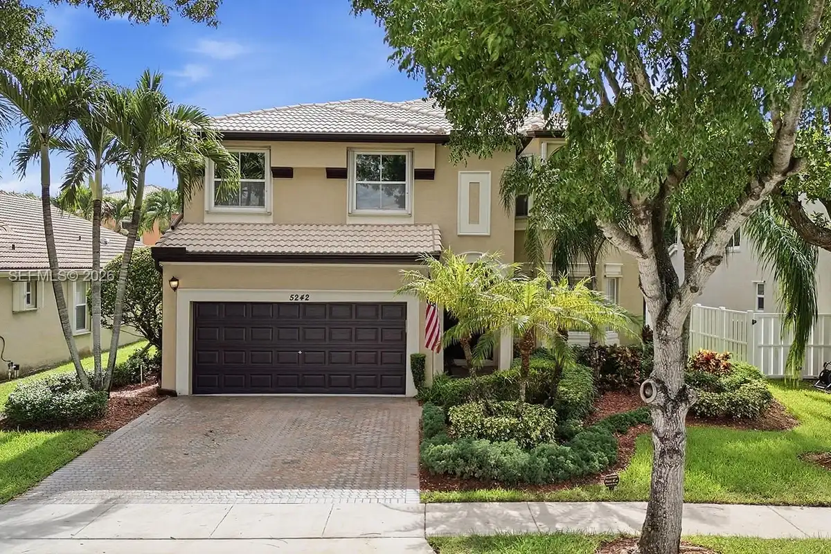 5242 SW 158th Ave, Miramar: photo 1 of 62