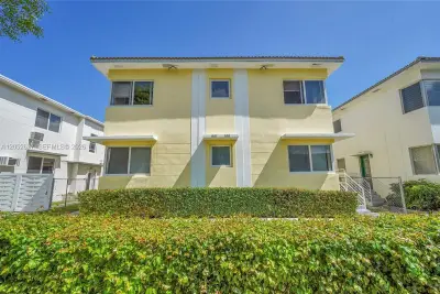 955 Bay Dr #7, Miami Beach: photo 1 of 26