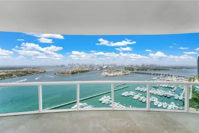 1000 S Pointe Dr #2501, Miami Beach: photo 1 of 48