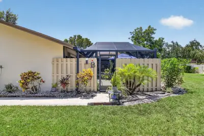 872 NW 29th Ave #B, Delray Beach: photo 1 of 34