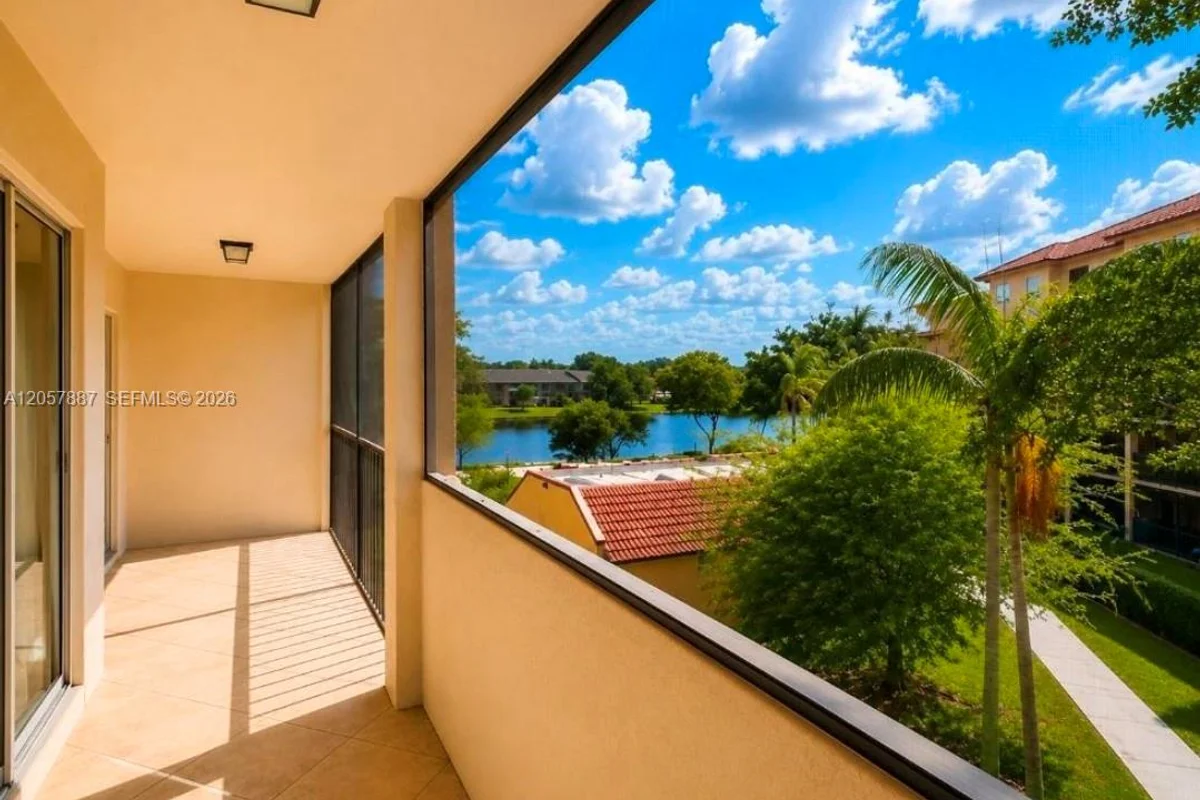3905 N Nob Hill Rd #312, Sunrise: photo 1 of 33