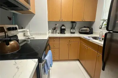 665 NE 83rd Ter #115, Miami: photo 1 of 16