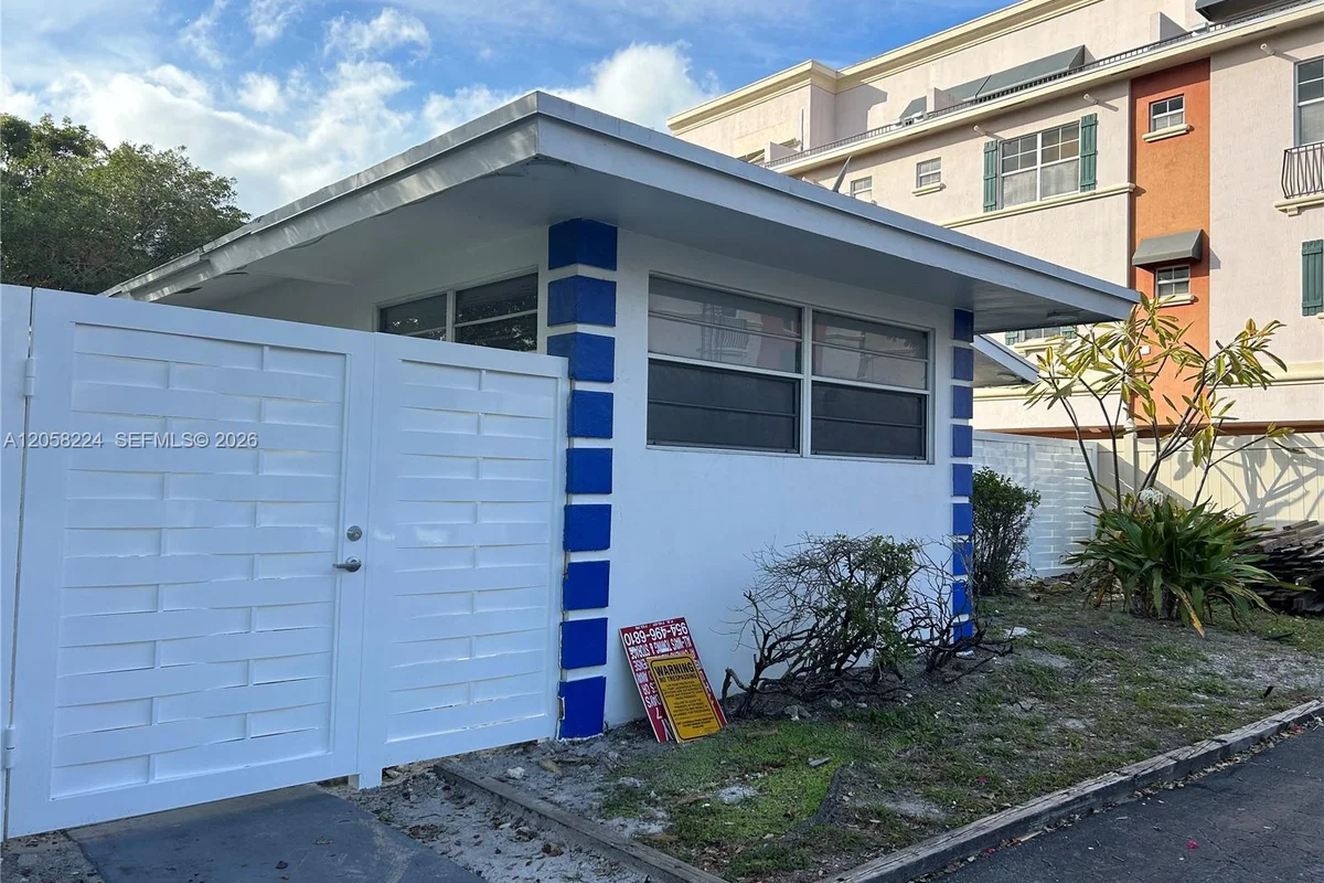1019 NE 17th Ter #1, Fort Lauderdale: photo 1 of 16