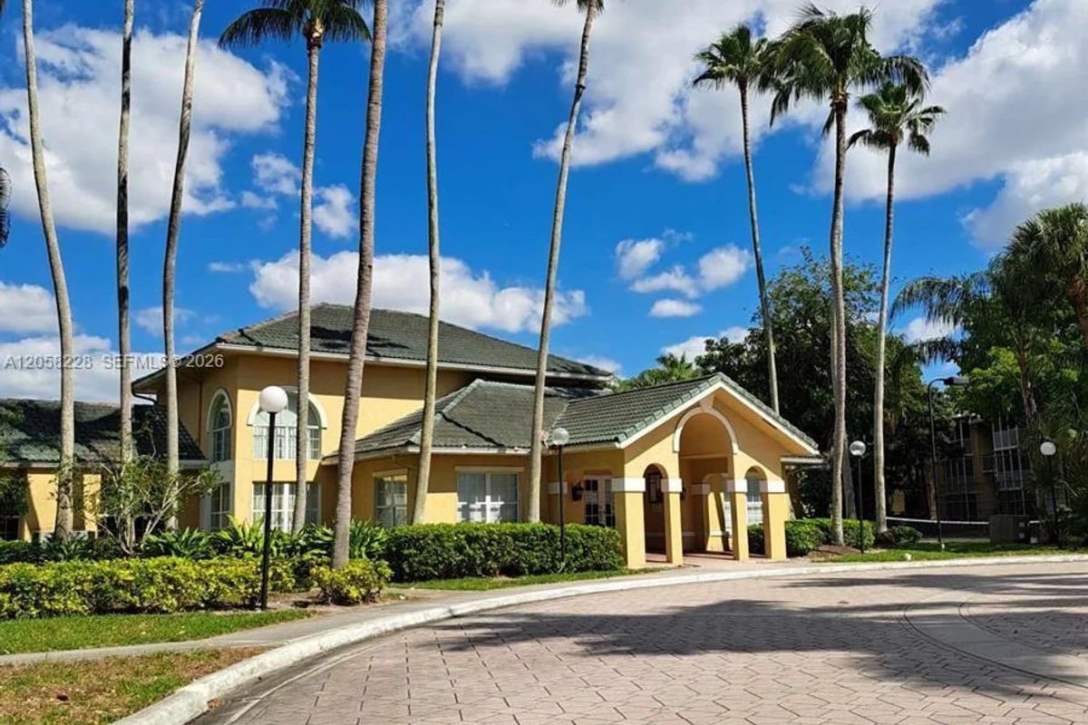 4015 W Mcnab Rd #D309, Pompano Beach: photo 1 of 1