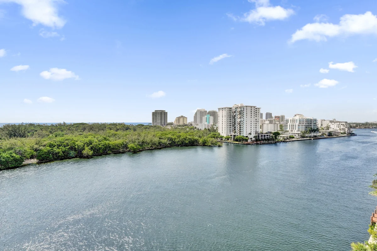 936 Intracoastal Dr #10E, Fort Lauderdale: photo 1 of 98