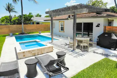 922 Turner Rd, Delray Beach: photo 1 of 22