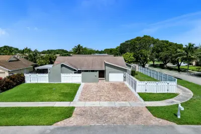 3010 Cormorant Rd, Delray Beach: photo 1 of 93