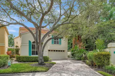 1 Via Verona, Palm Beach Gardens: photo 1 of 34