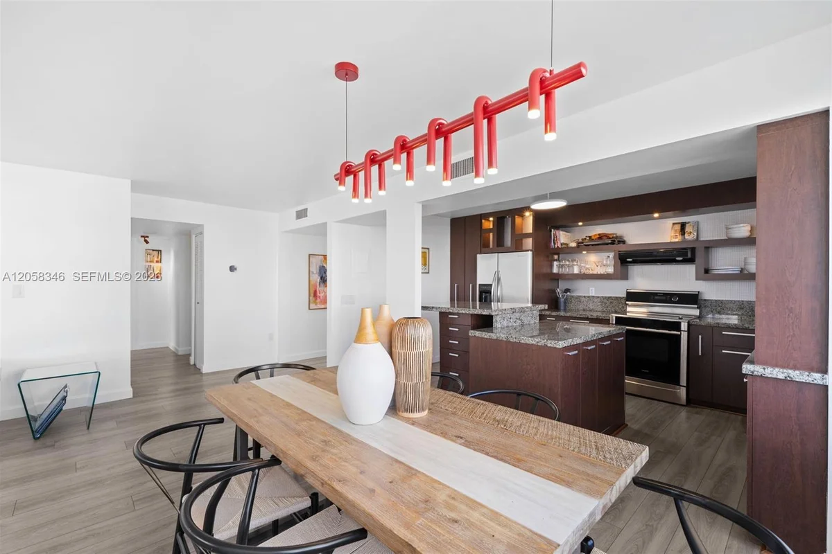 2780 NE 183rd St #1216, Aventura: photo 1 of 44