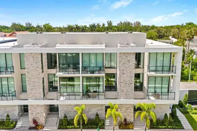 1177 George Bush Blvd #207, Delray Beach: photo 1 of 41