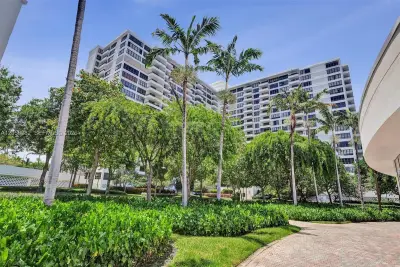500 Three Islands Blvd #213, Hallandale Beach: photo 1 of 53