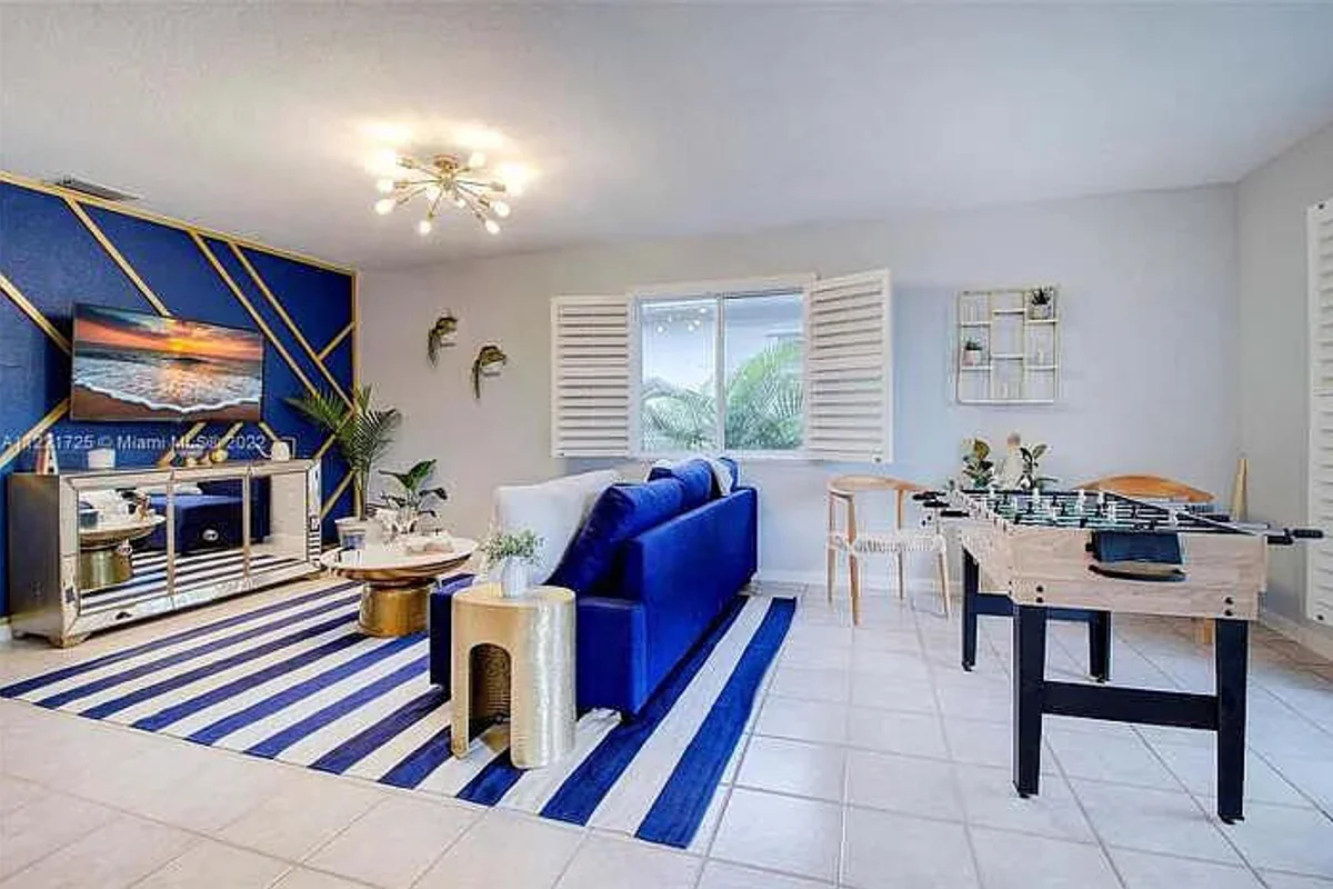917 Orange Isle, Fort Lauderdale: photo 1 of 4