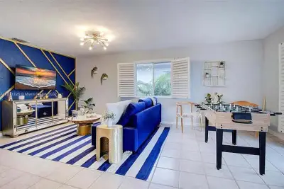 917 Orange Isle, Fort Lauderdale: photo 1 of 4
