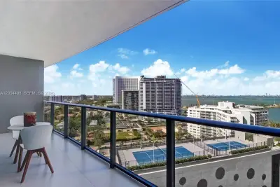 501 NE 31st St #1502, Miami: photo 1 of 12